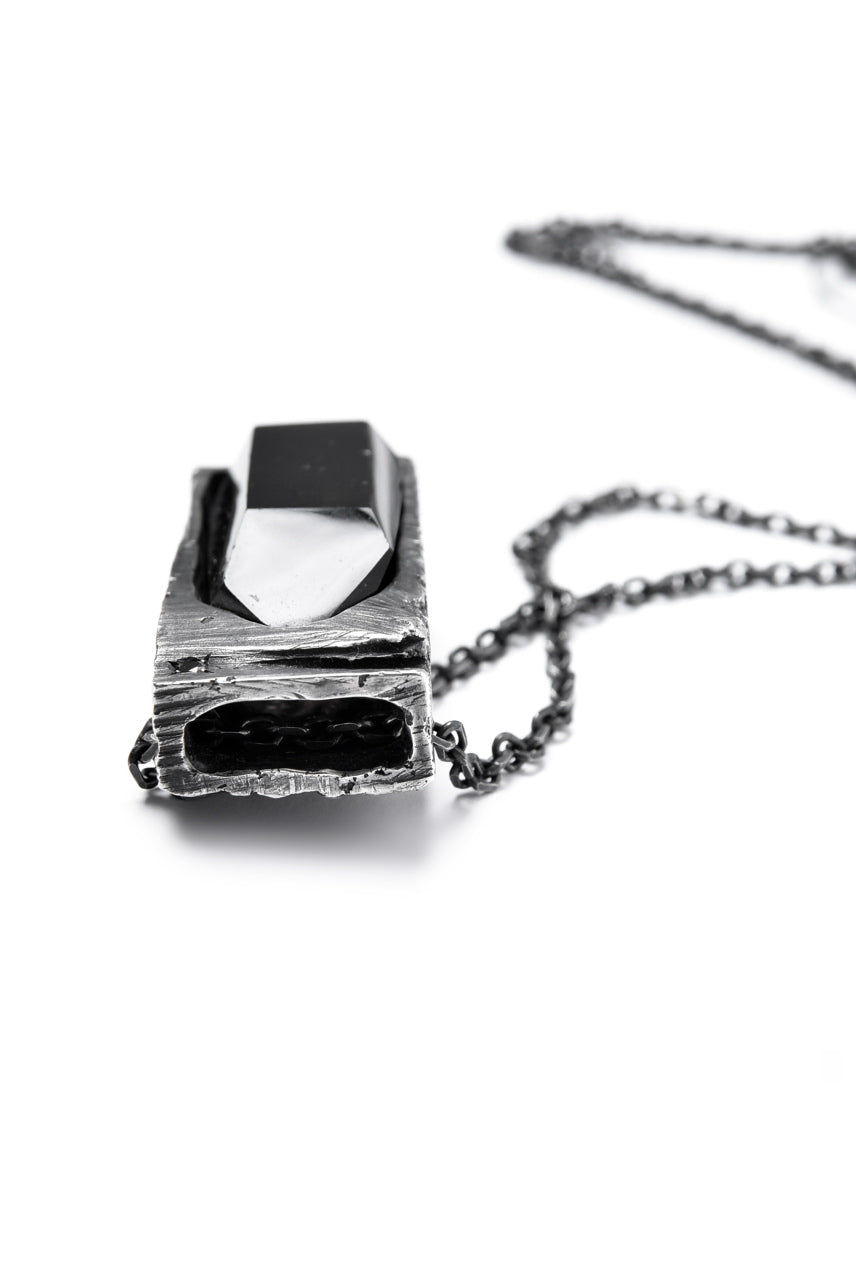 GASPARD HEX Quartz Inclusion Pendant XL with Black Diamond