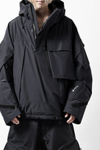 画像をギャラリービューアに読み込む, D-VEC x ALMOSTBLACK HOODED JACKET / GORE-TEX PRODUCT 2L PRIMALOFT SHELL (BLACK)