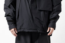 画像をギャラリービューアに読み込む, D-VEC x ALMOSTBLACK HOODED JACKET / GORE-TEX PRODUCT 2L PRIMALOFT SHELL (BLACK)