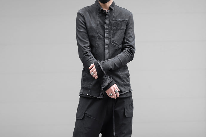 Styling | Masnada,ierib - Denim jacket & Leather Bag.