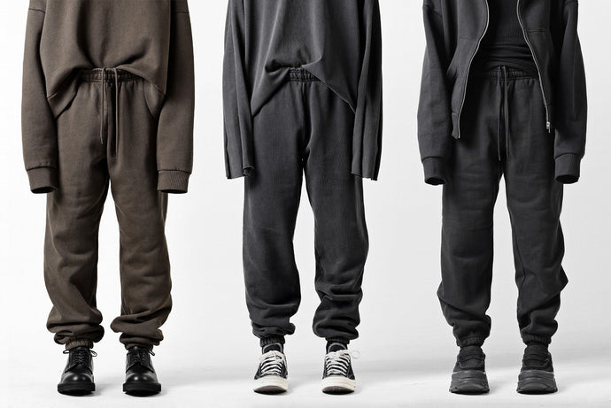 RECOMMEND | ベーシック且つミニマルなHEAVY JOGGER SWEAT PANTS - entire studios.