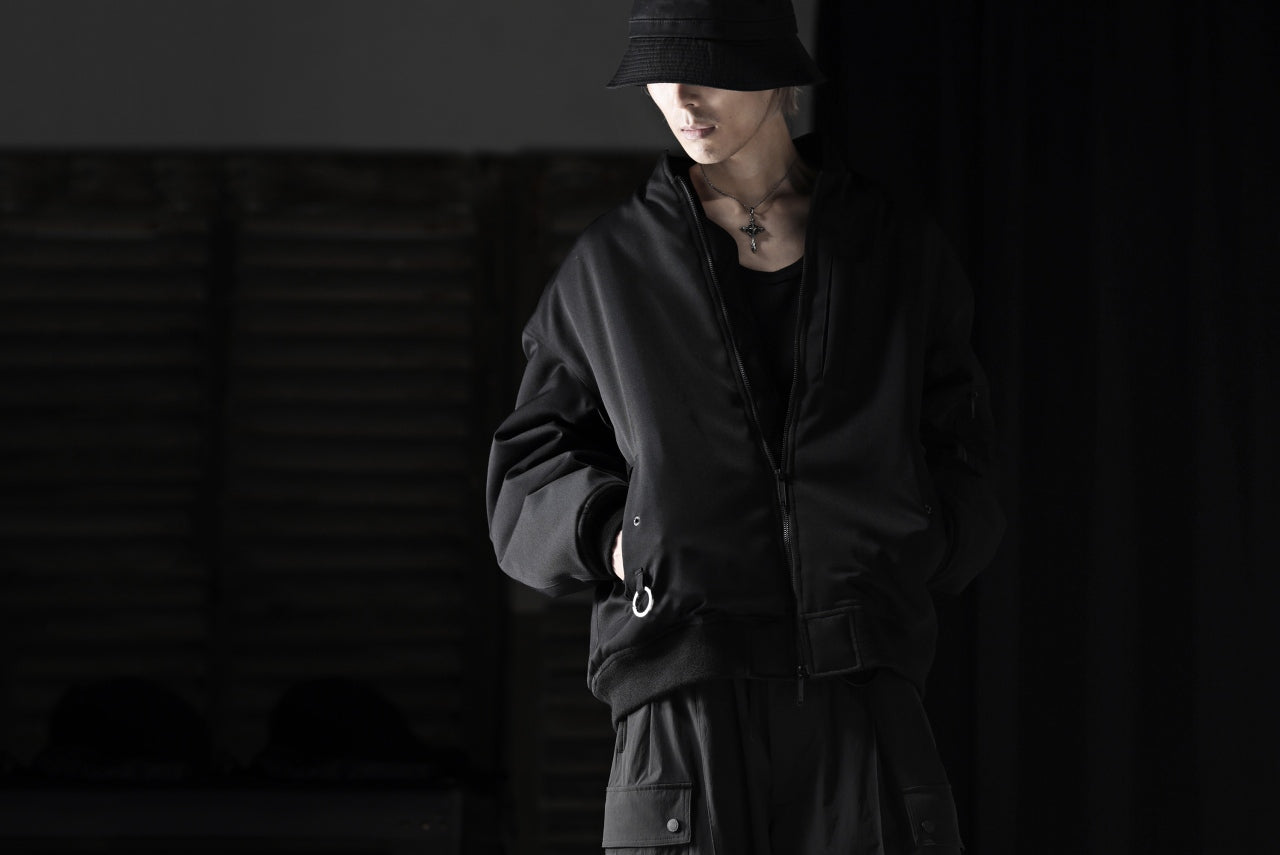 STYLING | th products - The Shades of Black. (23AW). – LOOM OSAKA