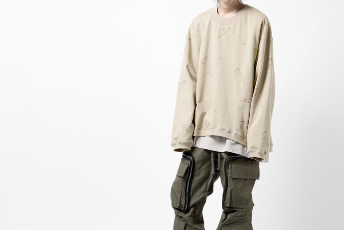 NEW ARRIVAL | A.F ARTEFACT - SWEATSHIRT and CARGO PANTS.