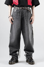 画像をギャラリービューアに読み込む, MASTERMIND WORLD PATCHWORK JACQUARD STRAIGHT DENIM PANTS (BLACK)