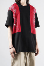 画像をギャラリービューアに読み込む, mastermind JAPAN BANDANA SS TEE / REGULAR FIT (BLACK x RED)