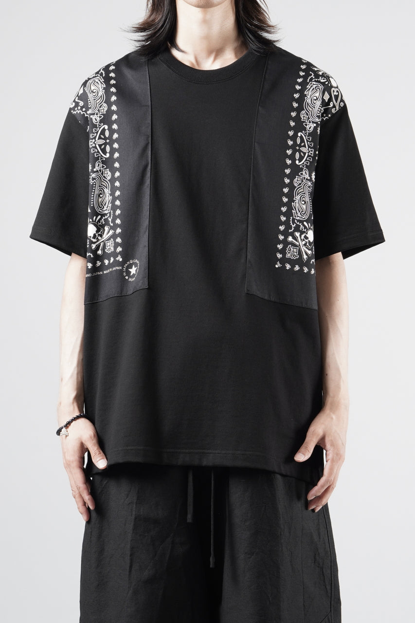 画像をギャラリービューアに読み込む, mastermind JAPAN BANDANA SS TEE / REGULAR FIT (BLACK x BLACK)