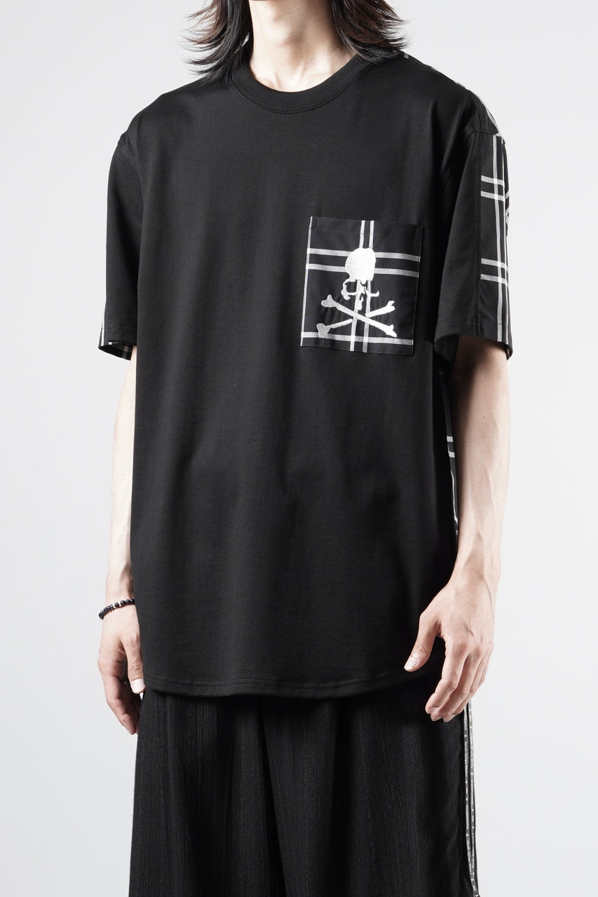 画像をギャラリービューアに読み込む, mastermind JAPAN MIXED-FABRIC POCKET SS TEE / REGULAR FIT (BLACK x BLACK)