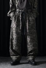 画像をギャラリービューアに読み込む, KLASICA "OVUM" EGG SHAPE EASY TROUSERS / BACK JACQUARD HOUND TOOTH CAMO (FOREST)