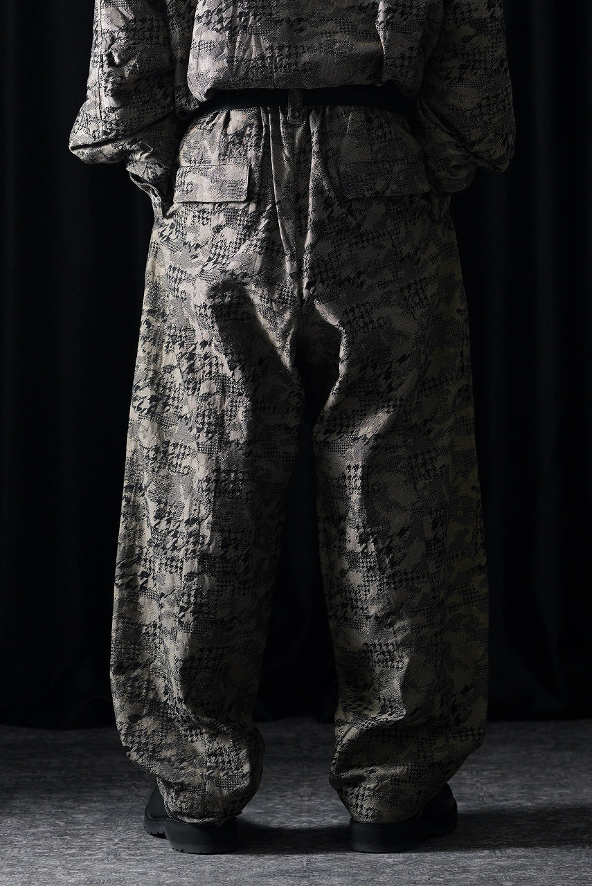 画像をギャラリービューアに読み込む, KLASICA "OVUM" EGG SHAPE EASY TROUSERS / BACK JACQUARD HOUND TOOTH CAMO (FOREST)