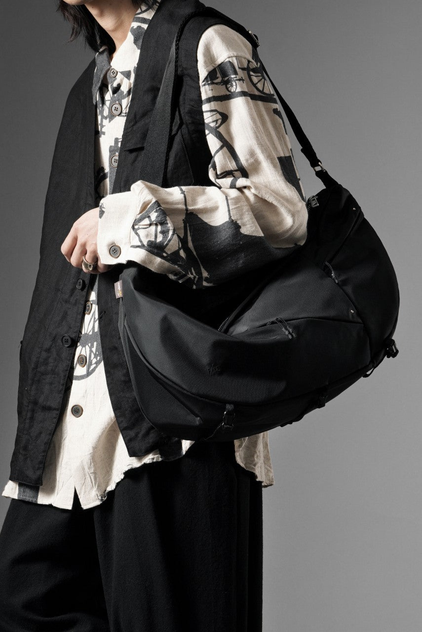 画像をギャラリービューアに読み込む, F/CE. 420 re/cor SHOULDER BAG (BLACK)