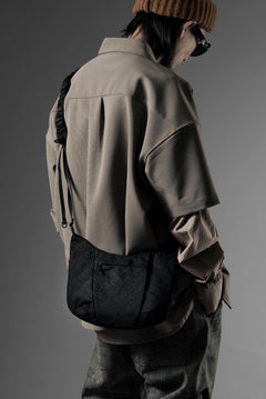 画像をギャラリービューアに読み込む, F/CE. TEXTURED TWILL POUCH (BLACK)