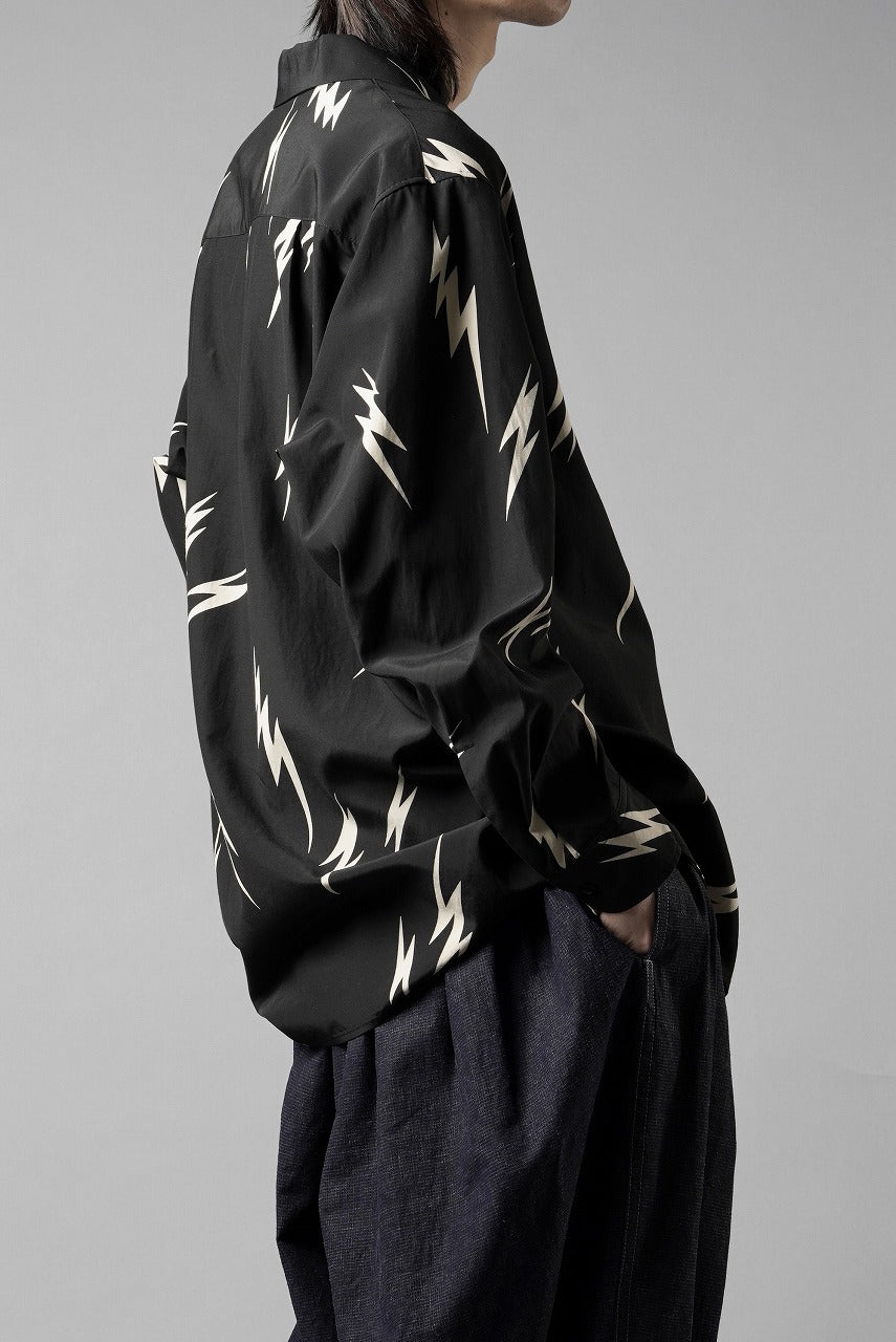 Load image into Gallery viewer, Y's for men x MASSES TE PATTERN DISCHARGE PRINT L/S SHIRT (BLACK)
