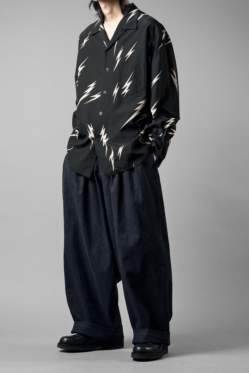 Load image into Gallery viewer, Y's for men x MASSES TE PATTERN DISCHARGE PRINT L/S SHIRT (BLACK)
