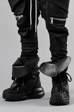 画像をギャラリービューアに読み込む, beauty : beast x MAGARIMONO x LOOM exclusive LEATHER SACK BOOTS (BLACK)