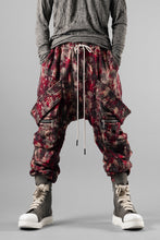 画像をギャラリービューアに読み込む, A.F ARTEFACT BELTED DETAIL JOGGER / JACQUARD ABSTRACT PATTERN (RED)