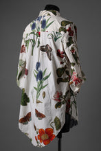 Load image into Gallery viewer, Aleksandr Manamis Classic Shirt / Type Writer Cotton (GRAND FLEUR)