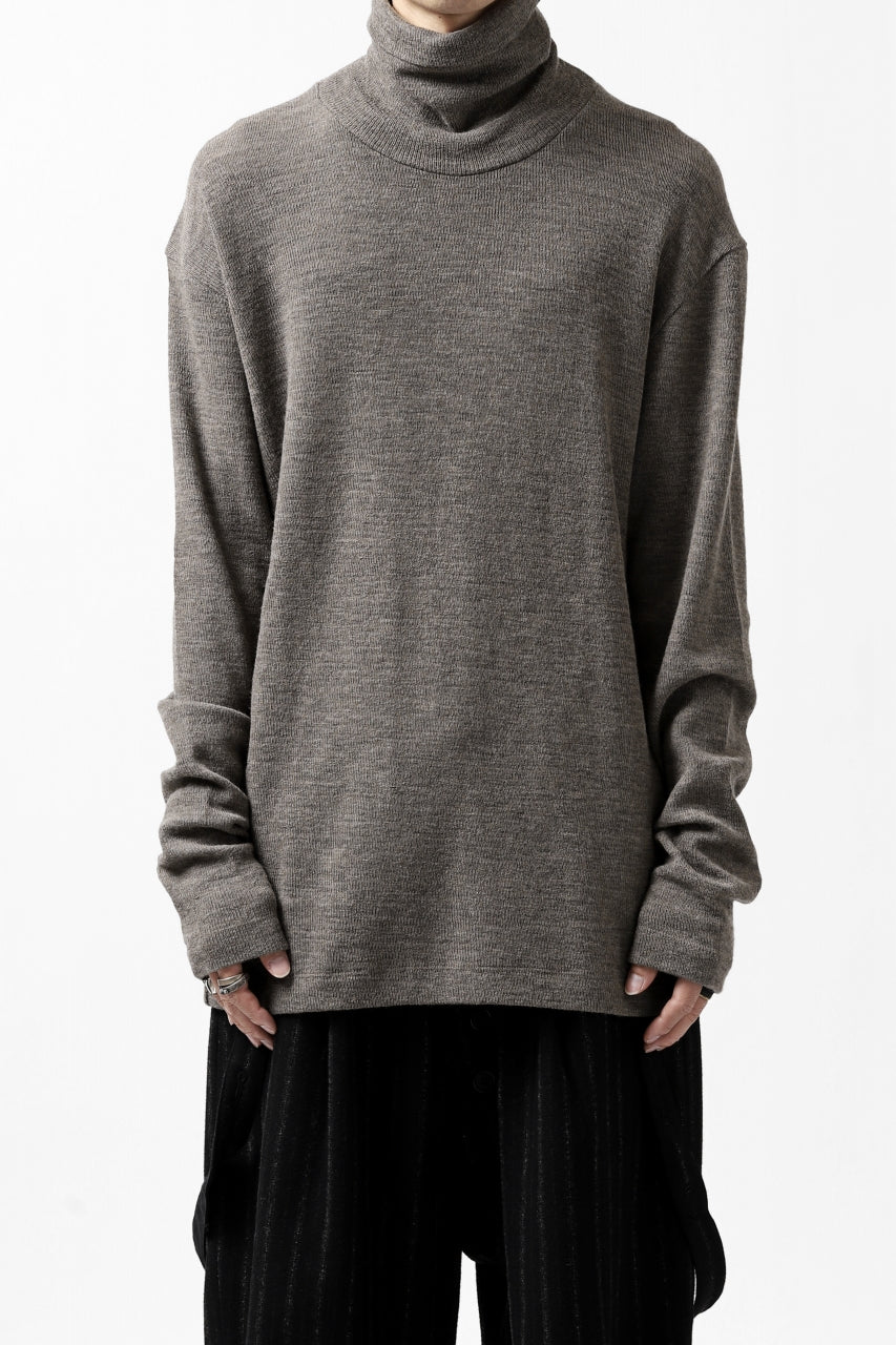 KLASICA SMOKE TURTLE NECK KNIT SWEAT TOP / WEANER WOOL RIB (FAWN)