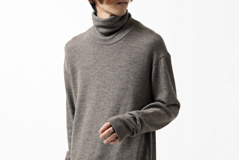 Load image into Gallery viewer, KLASICA SMOKE TURTLE NECK KNIT SWEAT TOP / WEANER WOOL RIB (FAWN)