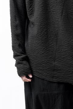 Load image into Gallery viewer, FIRST AID TO THE INJURED &quot;UNDA&quot; CREW NECK L/S TOPS / DOUBLE WAVY JERSEY (BLACK)