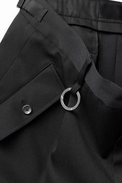 Load image into Gallery viewer, th products Claude / Italian military / wool gabardine (black)