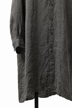 Load image into Gallery viewer, YUTA MATSUOKA long shirt / linen gold thread stripe (charcoal gray)