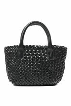 画像をギャラリービューアに読み込む, ISAMU KATAYAMA BACKLASH VEGETABLE TANNED BUFFALO MUSOU INTRECCIATO SMALL TOTE BAG (BLACK)