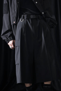 Load image into Gallery viewer, TARO HORIUCHI / th products Wide Cargo Shorts / 2Way Stretch W/P Tropical (black)