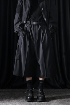 Load image into Gallery viewer, TARO HORIUCHI / th products Wide Cargo Shorts / 2Way Stretch W/P Tropical (black)