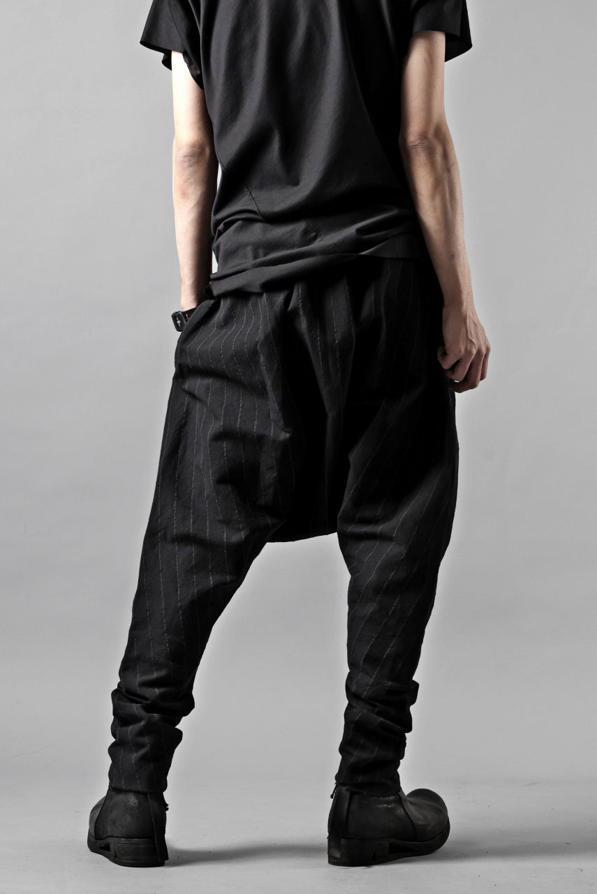 Load image into Gallery viewer, m.a+ 2 vertical pocket elastic waist sarrouel / PU521 LCST(BLACK STRIPE)