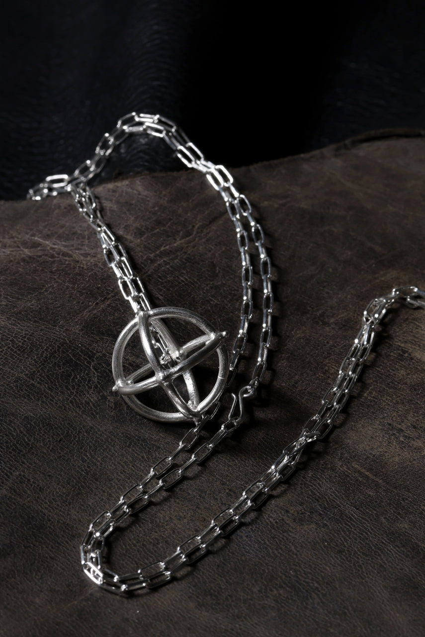Load image into Gallery viewer, m.a+ medium + globe necklace with silver chain / AD31 AG (SILVER)