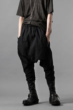 Load image into Gallery viewer, m.a+ 2 vertical pocket elastic waist sarrouel / PU521 CVPS (BLACK)