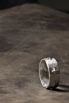 Load image into Gallery viewer, m.a+ silver stitched multiple cross ring / AG518 AG (SILVER)