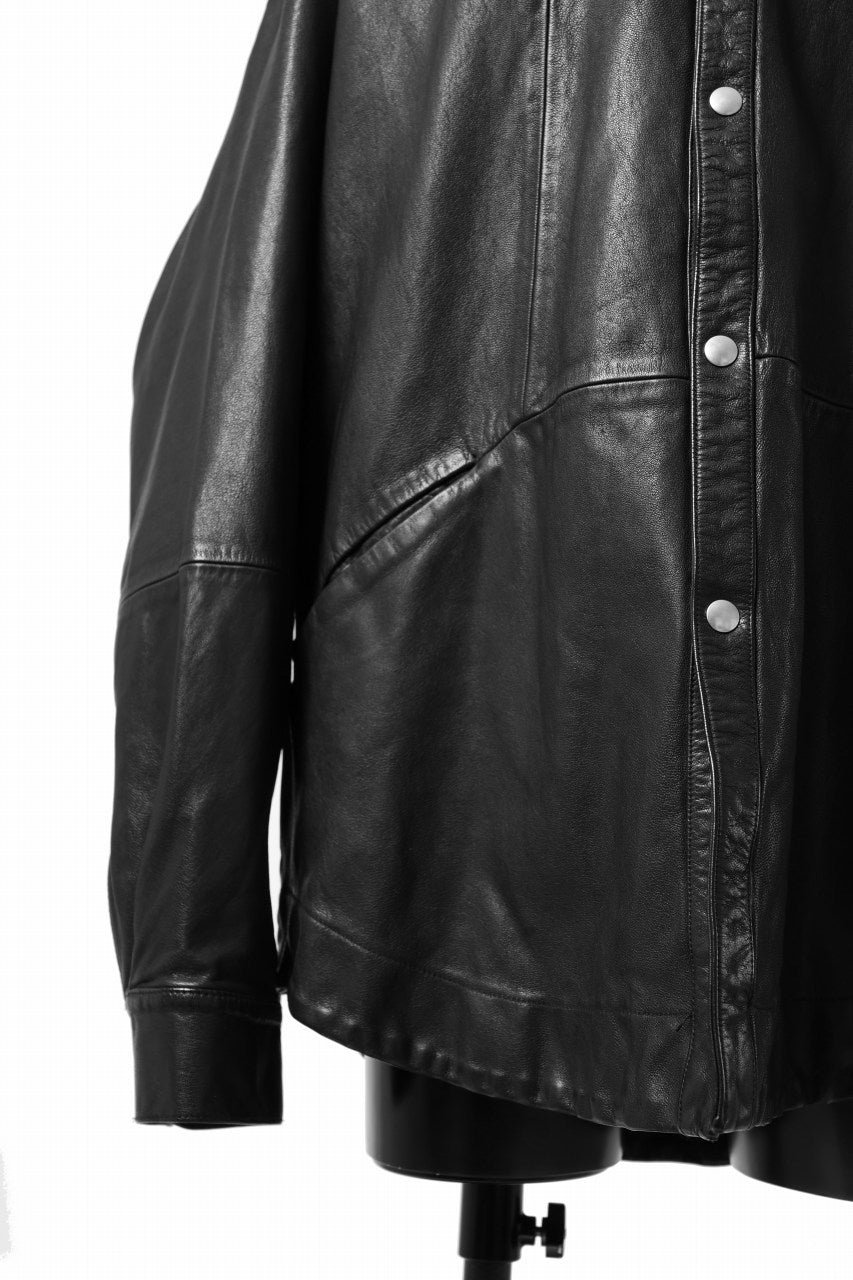 A.F ARTEFACT SNAPPED COCOON SHIRT-JACKET / SOFT GOAT LEATHER (BLACK)