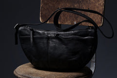 Load image into Gallery viewer, ISAMU KATAYAMA BACKLASH SHOULDER BAG / OBJECT DYED DOUBLE SHOULDER LEATHER (BLACK)