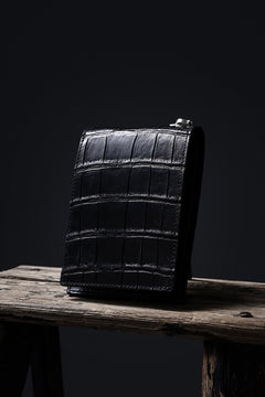 画像をギャラリービューアに読み込む, ISAMU KATAYAMA BACKLASH 2 FOLD WALLET / CROCODILE LEATHER (BLACK)