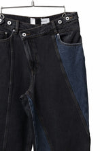 画像をギャラリービューアに読み込む, Feng Chen Wang TILTED WASITBAND JEANS TROUSERS (BLACK/BLUE)