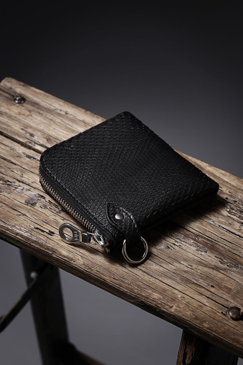 ISAMU KATAYAMA BACKLASH COIN PURSE / PYTHON LEATHER (BLACK)