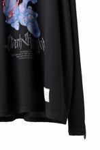 Load image into Gallery viewer, beauty : beast DARK KNIGHT L/S TEE (BLACK)