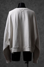 Load image into Gallery viewer, entire studios BOX CREW SWEAT PULLOVER (RICE)