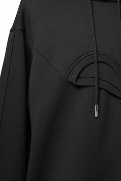 画像をギャラリービューアに読み込む, Feng Chen Wang 2 IN 1 HOODIE WITH FELTED BACKING (BLACK)