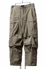 画像をギャラリービューアに読み込む, entire studios FREIGHT CARGO PANTS / CRINKLE NYLON (SAGE)