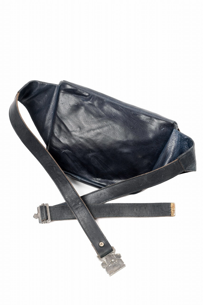 ierib Waist-Shoulder Bag / Shiny Horse Leather (NAVY)