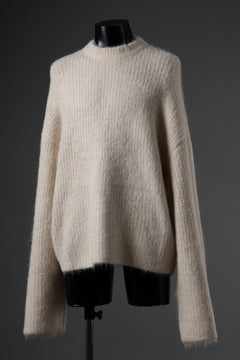 Load image into Gallery viewer, entire studios HEAVY KNIT CREW SWEATER (VANILLA)