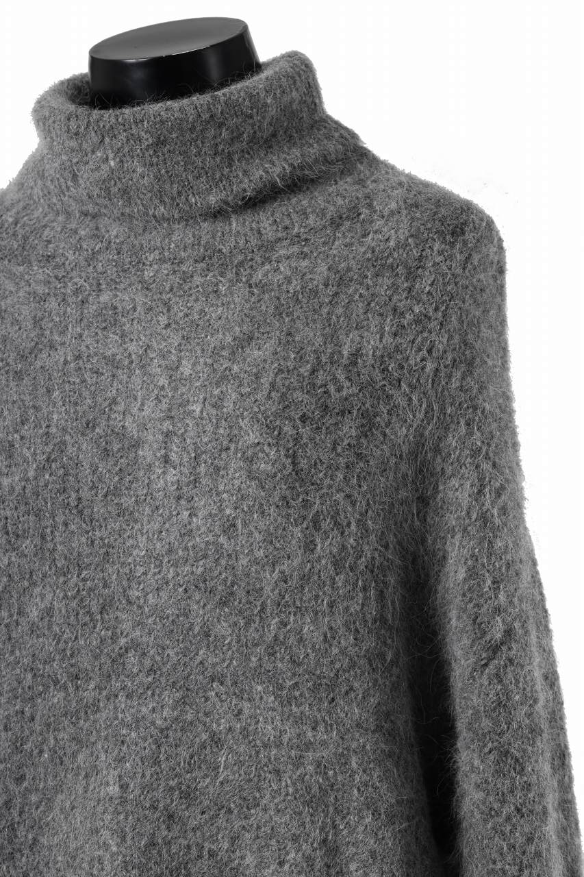 entire studios LUTE KNIT HIGH NECK SWEATER (SMOKE)