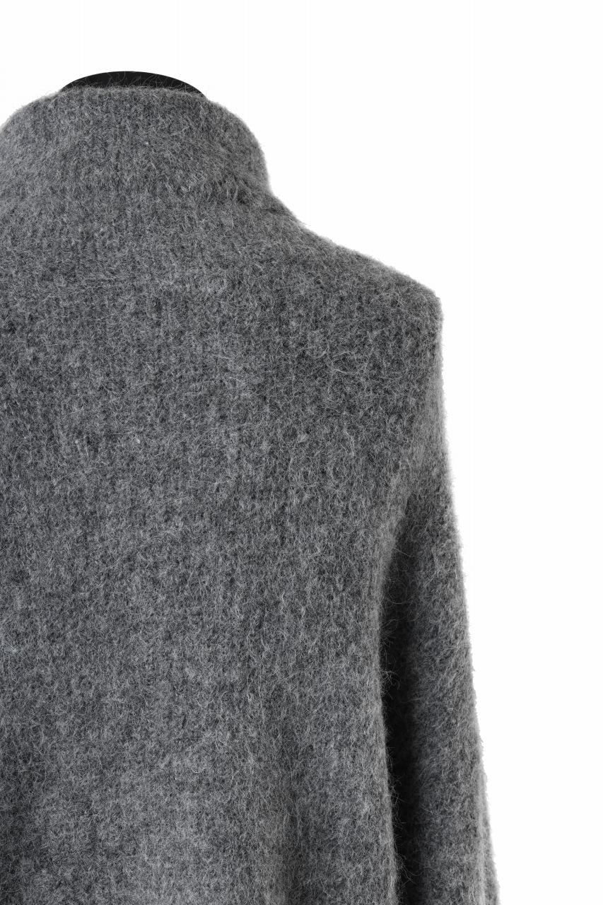 entire studios LUTE KNIT HIGH NECK SWEATER (SMOKE)