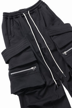 画像をギャラリービューアに読み込む, A.F ARTEFACT BELTED EXTREME WIDE CARGO PANTS (BLACK)