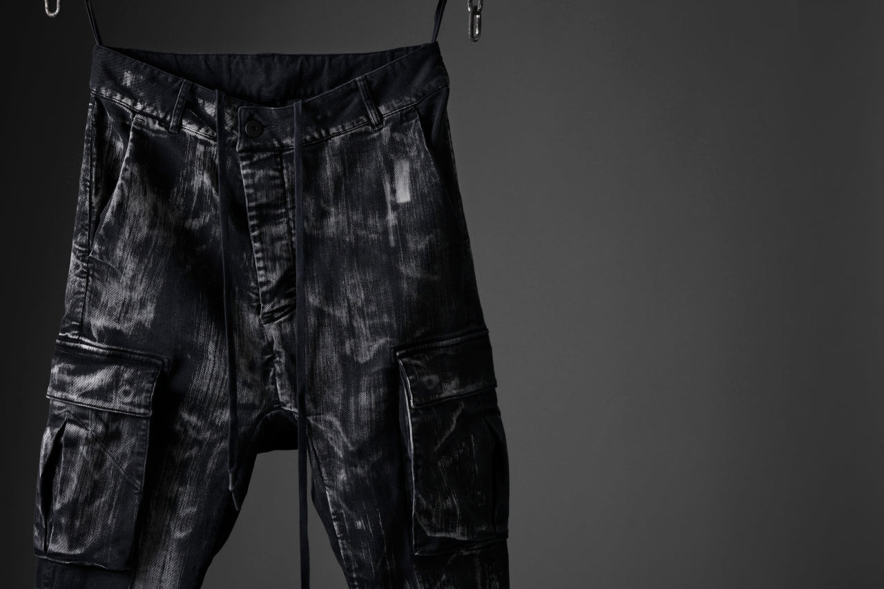 11 BY BORIS BIDJAN SABERI CARGO POCKET PANTS / OBJECT DYED & USED EFFECT "P21B-F1481" (BLACK)