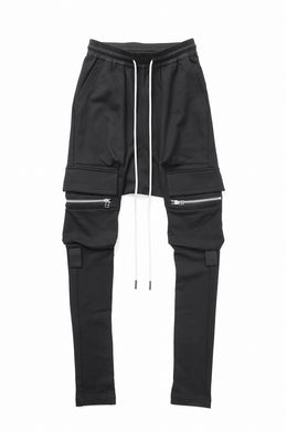 A.F ARTEFACT FLAP ZIP SARROUEL SKINNY PANTS (BLACK)