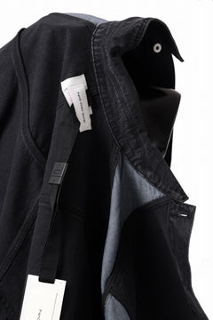 Load image into Gallery viewer, Feng Chen Wang DECONSTRUCTED DENIM JACKET (BLACK/NAVY)