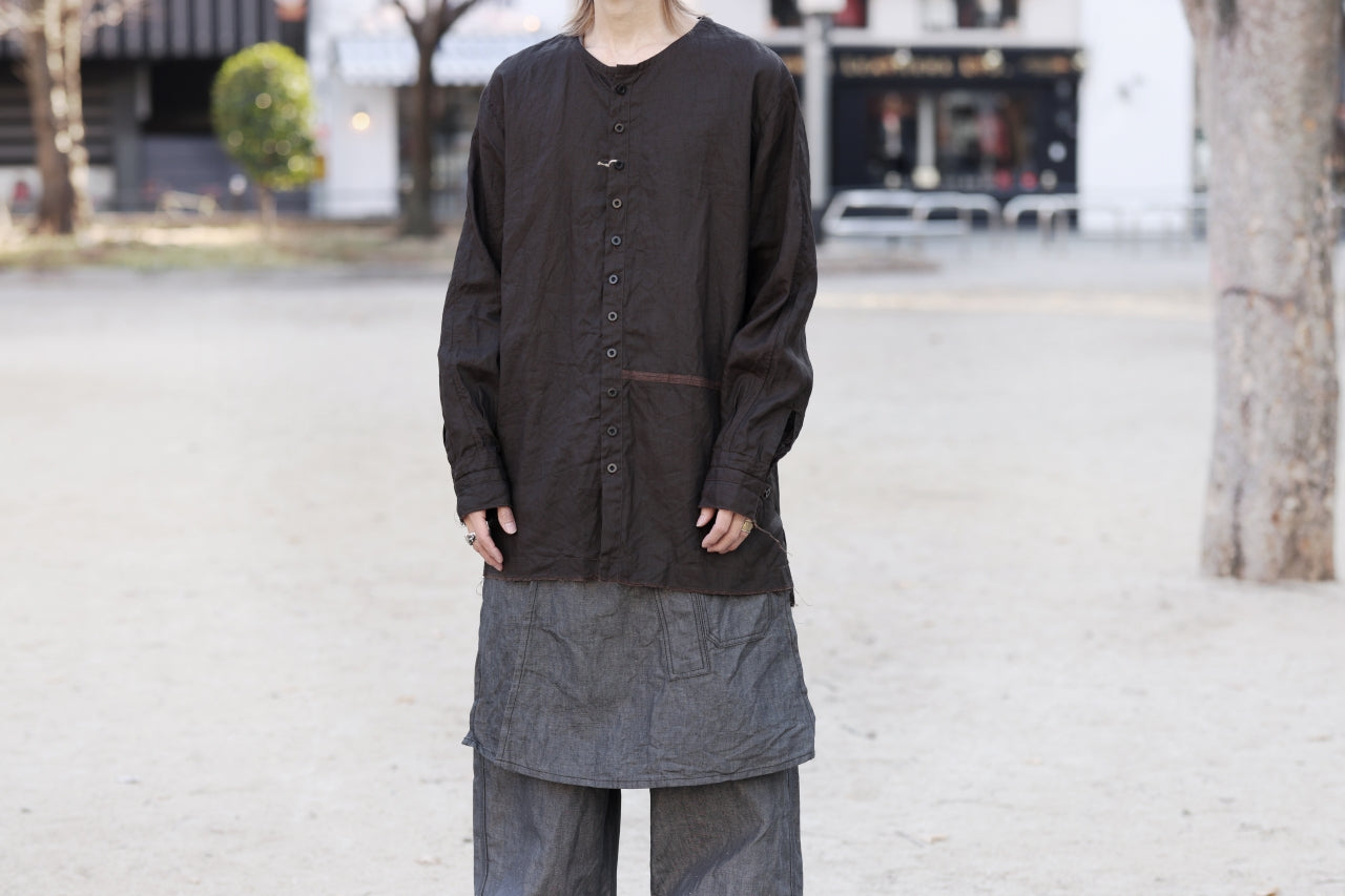 KLASICA "SH-044" SPLIT RAGLAN COLLAR LESS SHIRTS / BENGARA & SUMI COATED LINEN (BENGARA)